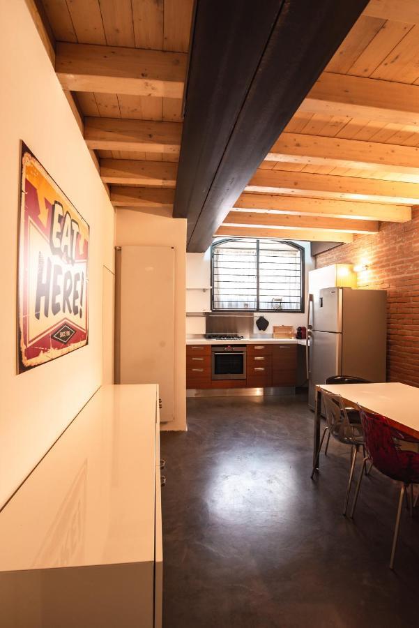 Luxury Industrial Apt Vicino Al Centro Con Garage Brescia Exterior foto