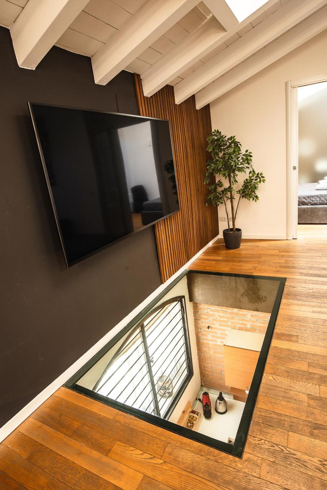 Luxury Industrial Apt Vicino Al Centro Con Garage Brescia Exterior foto